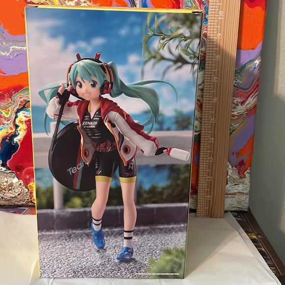 Espresto est - Racing Hatsune Miku Figure (2020 TeamUKYO ver.) - Picture 8 of 8